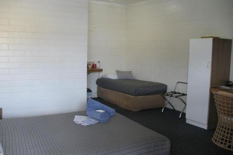 Burdekin Motor Inn - St Kilda Accommodation 7