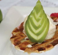 Loong Cheong - St Kilda Accommodation