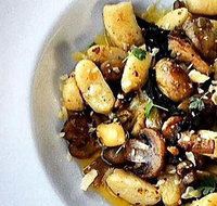 Sandbar - St Kilda Accommodation