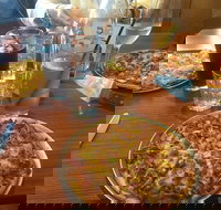 Henry Hursts Pizza  Pasta Restaurant - St Kilda Accommodation