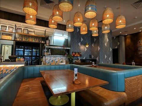 Nandos Uni-Hill - St Kilda Accommodation 0