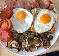 Yarragon Cafe - St Kilda Accommodation