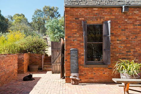 Sally's Paddock At The Redbank Winery - St Kilda Accommodation 0