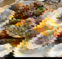 La Shish Lebanese Restaurant