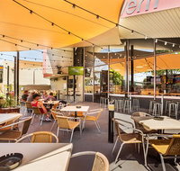 Smithfield Tavern - St Kilda Accommodation