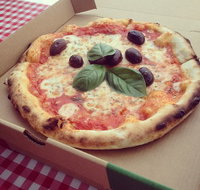 Peppe Pizza - St Kilda Accommodation