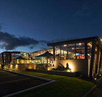 Breakers Country Club - St Kilda Accommodation