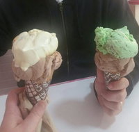 Annie's Old Fashioned Ice Cream Parlour - St Kilda Accommodation