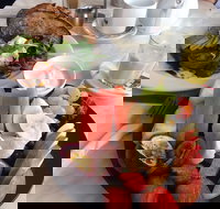 Cafe On The Bay - St Kilda Accommodation