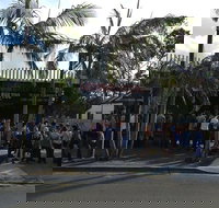 Legend Pizza - St Kilda Accommodation