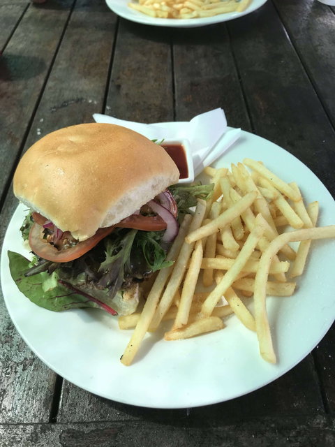 Queen Bee Cafe - St Kilda Accommodation 0