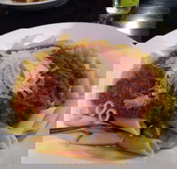 Yarra Valley Restaurant  Courtyard - St Kilda Accommodation