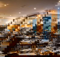 Deco Wine Bar and Restaurant - St Kilda Accommodation