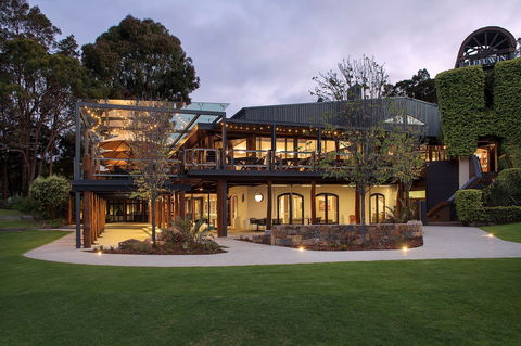 Leeuwin Estate - St Kilda Accommodation 0