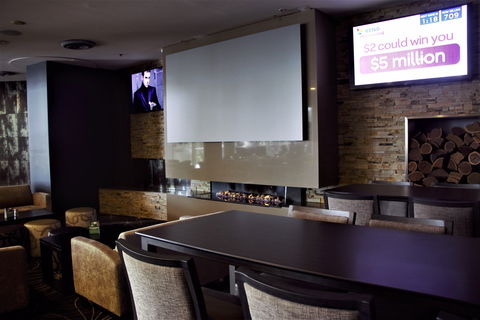 Queanbeyan Leagues Club - St Kilda Accommodation 1