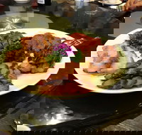 Phoenix Soars - St Kilda Accommodation