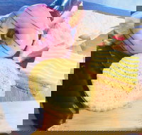 Takeaway On Lee - Closed Until Further Notice - St Kilda Accommodation