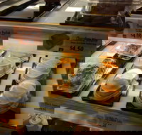 Utopia - Cannington - St Kilda Accommodation