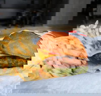 Carl's Jr. - Beenleigh - St Kilda Accommodation