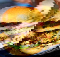 Cafe Nate - St Kilda Accommodation