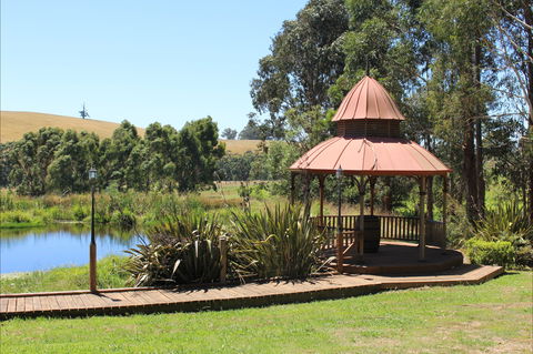 Djinta Djinta Winery - St Kilda Accommodation 1