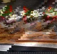 Caf Relish - St Kilda Accommodation