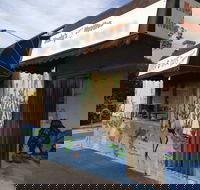 Monty's Noodles - St Kilda Accommodation