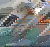 Pikolo Espresso Bar - St Kilda Accommodation