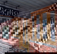 Jirochyo - St Kilda Accommodation