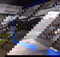 Just Hooked - St Kilda Accommodation