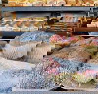 Mt Warren Park Bakery - St Kilda Accommodation