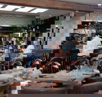 Saddles Mt White - St Kilda Accommodation