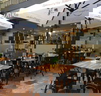 Mad Kitchen  Co. - St Kilda Accommodation