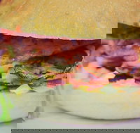 Kermonds Hamburgers - St Kilda Accommodation