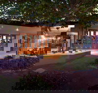 Bad Apples Bar - St Kilda Accommodation