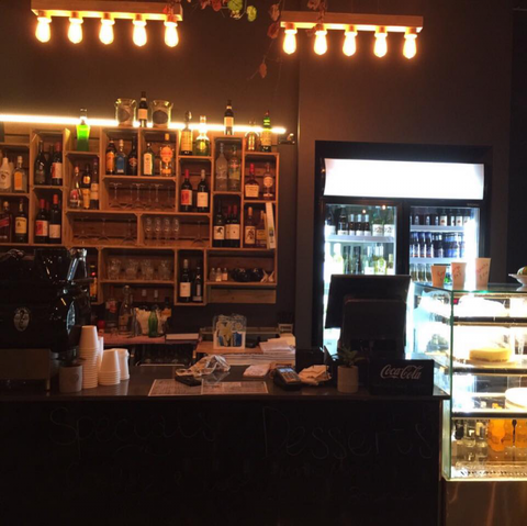 Alfresco Pizzeria & Wine Bar - St Kilda Accommodation 2