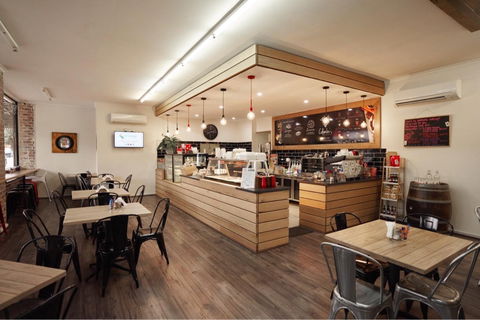 Colombo's Cafe & Pasta Bar - St Kilda Accommodation 0