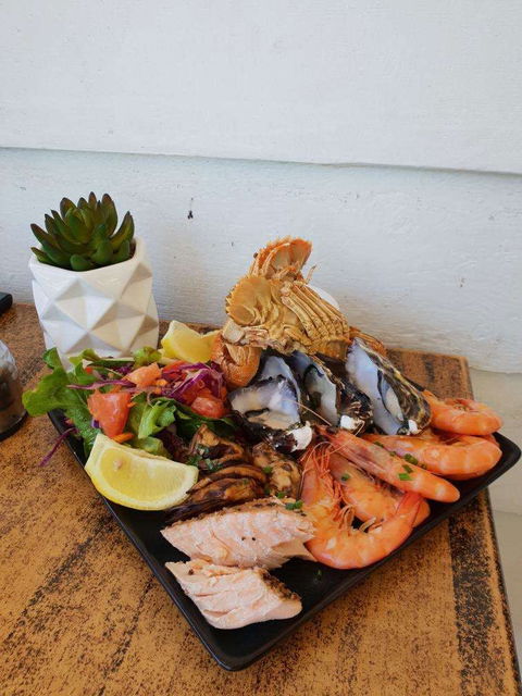 Maisie's Seafood And Steakhouse - St Kilda Accommodation 0