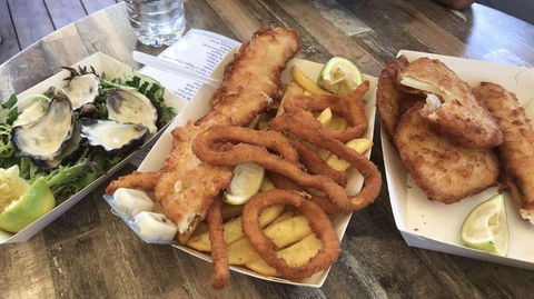 Windsor Seafoods - St Kilda Accommodation 0