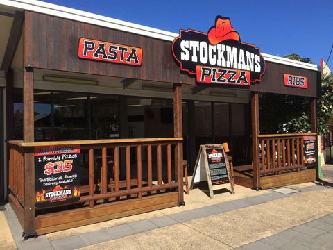 Stockmans Pizza - St Kilda Accommodation 0