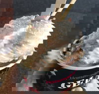 In The Pink - St Kilda Accommodation