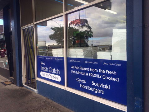 John's Fresh Catch - St Kilda Accommodation 0