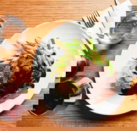 Canoe Canoe - St Kilda Accommodation