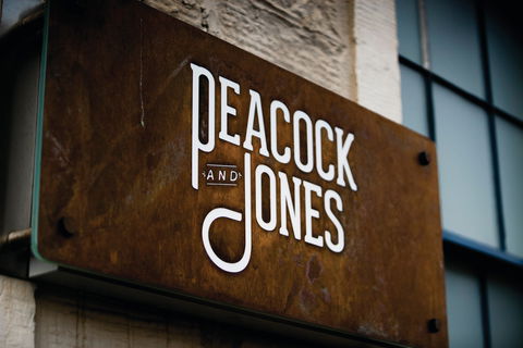 Peacock And Jones - St Kilda Accommodation 0