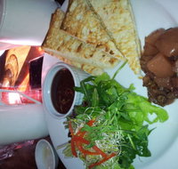 Bistro on Cinders - St Kilda Accommodation