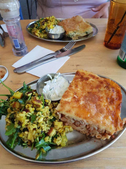 HAM - Harry & Mario - St Kilda Accommodation 0