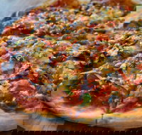 The Black Horse - St Kilda Accommodation