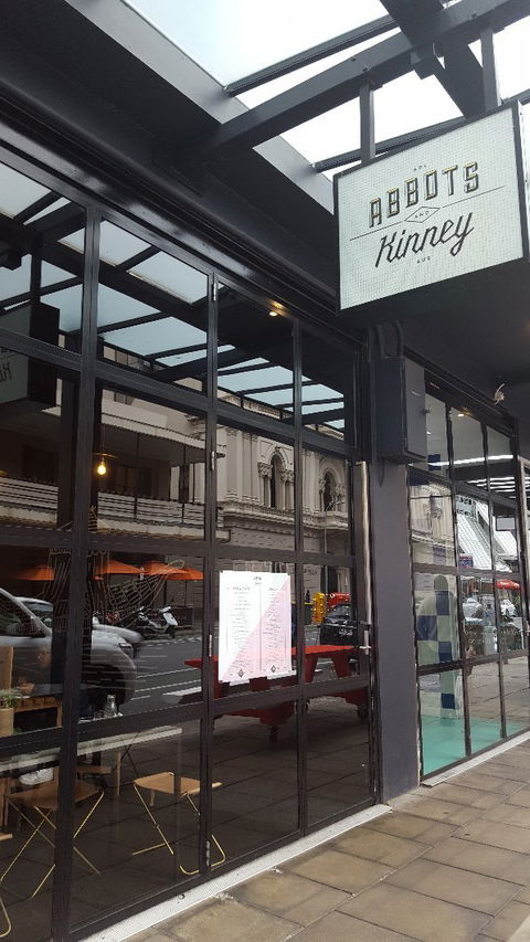 Abbots And Kinney - St Kilda Accommodation 1