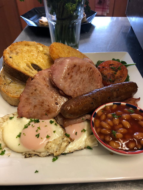 Cafe Edge - St Kilda Accommodation 6