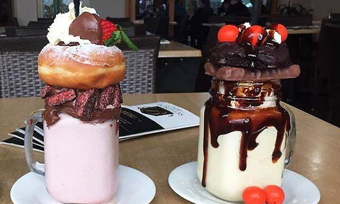 Cafe Borellas - St Kilda Accommodation 0